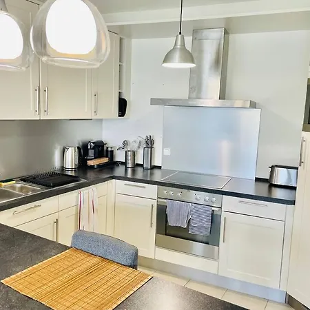Cosy One Bedroom Flat In Center With Terrace&Parking Luxemburgo Exterior foto